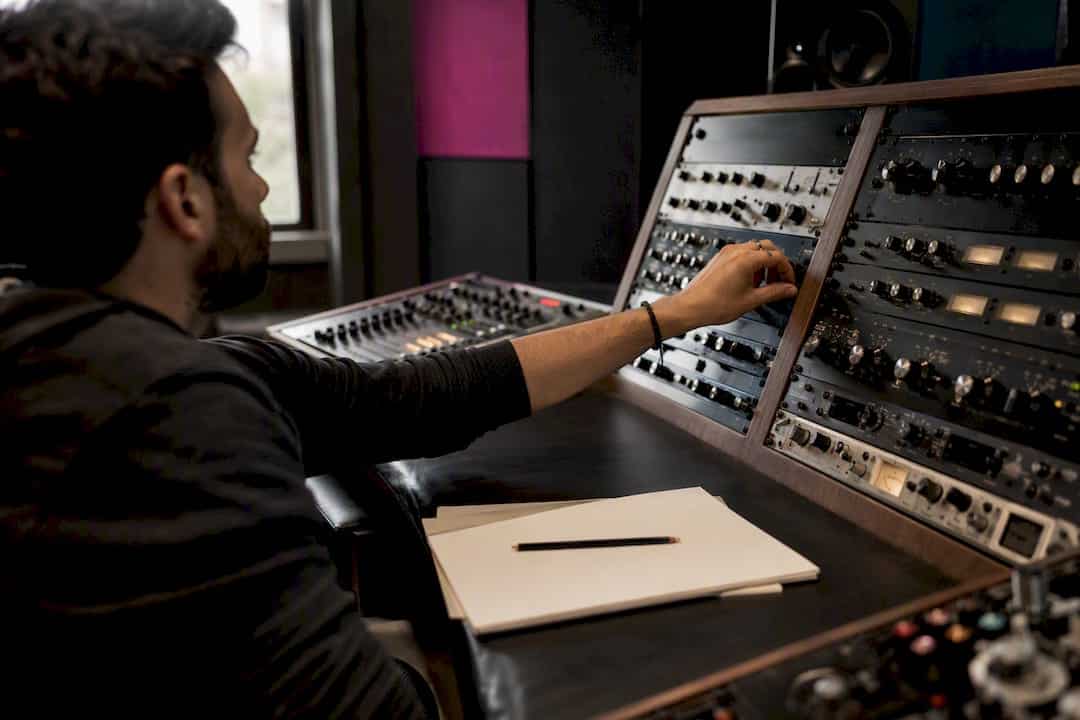 Hand photographing analog mastering hardware settings